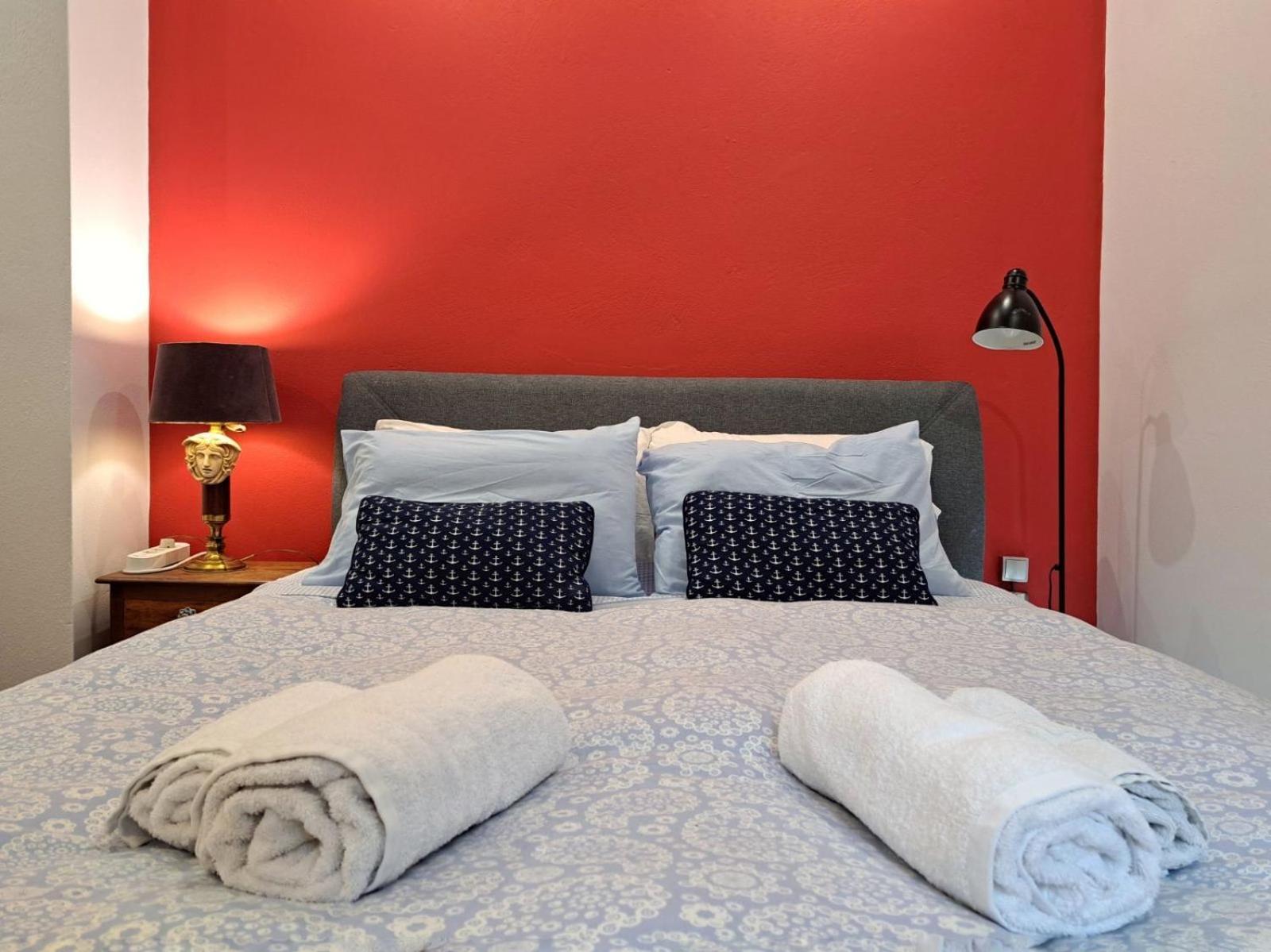 Grand Blue Suite Di Giorgio 10Min From Piraeus Port Exterior photo
