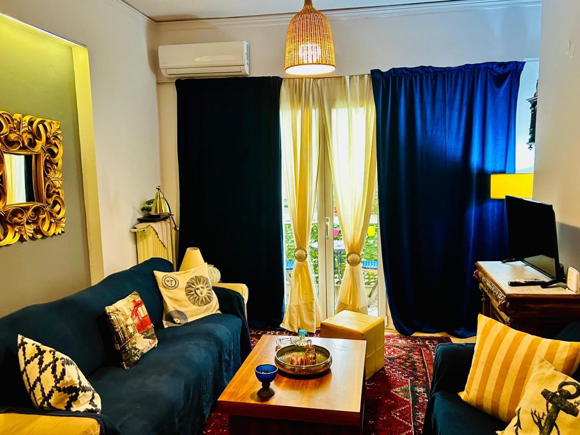 Grand Blue Suite Di Giorgio 10Min From Piraeus Port Exterior photo